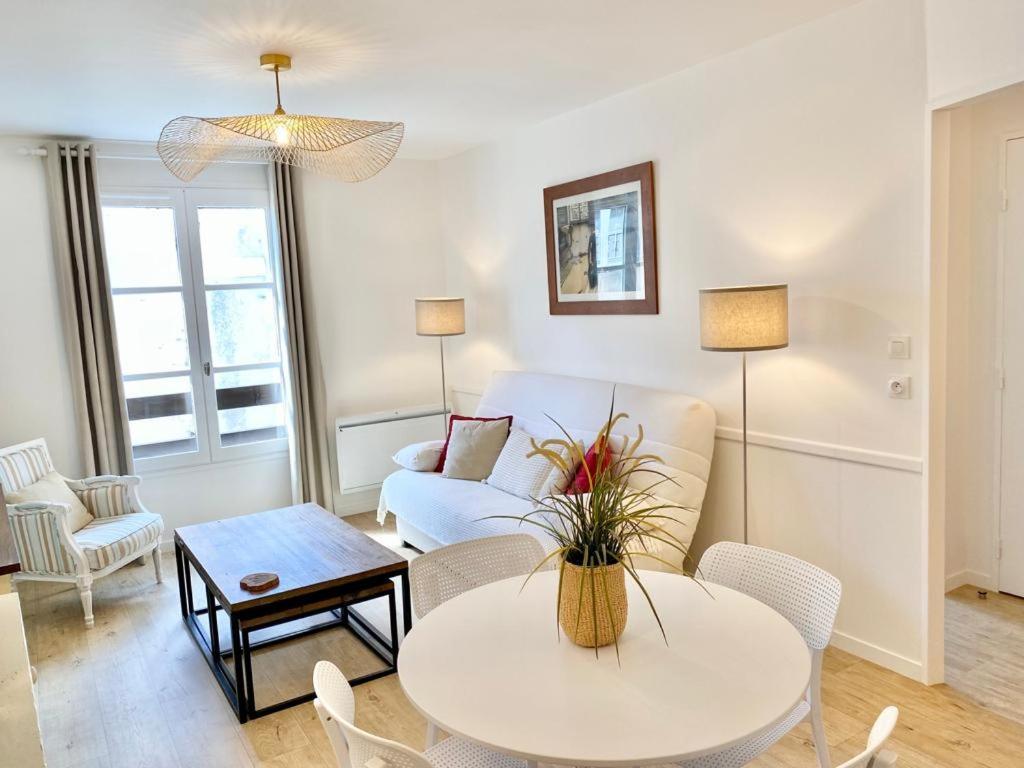 Appartement Elegant Avec Vue Sur Le Port Saint-Martin-de-Re Bagian luar foto