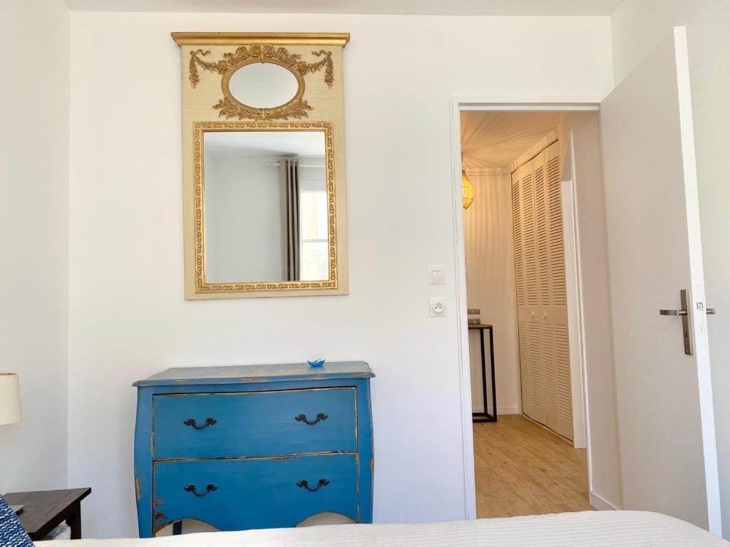 Appartement Elegant Avec Vue Sur Le Port Saint-Martin-de-Re Bagian luar foto